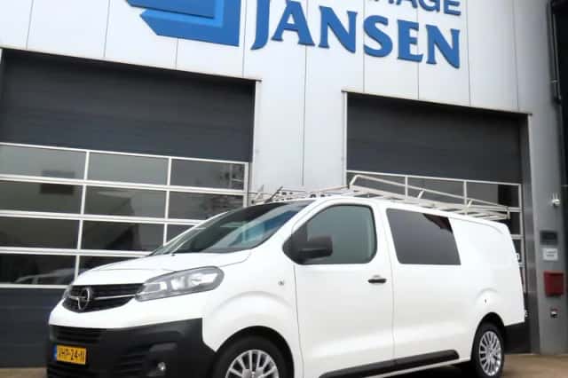 Opel Vivaro (2020) thumbnail 1