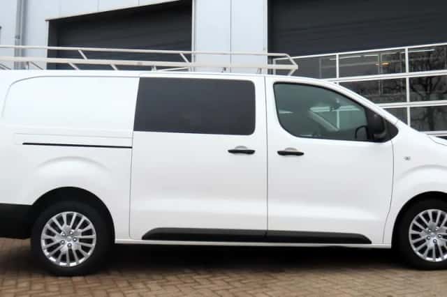 Opel Vivaro (2020) thumbnail 4