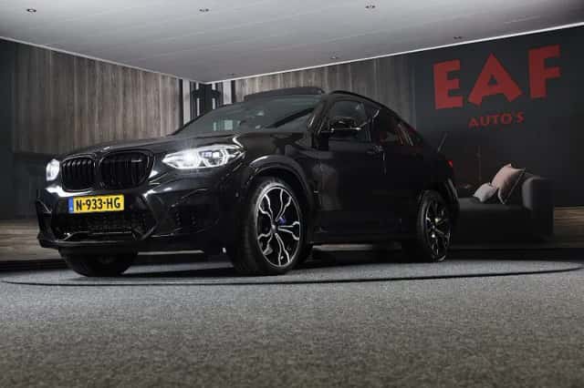 BMW X4 (2021) thumbnail 4