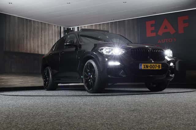 BMW X4 (2019) thumbnail 1