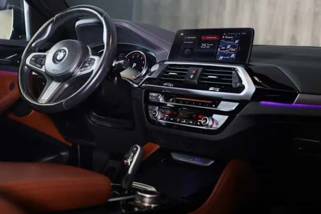 BMW X4 (2019) thumbnail 5