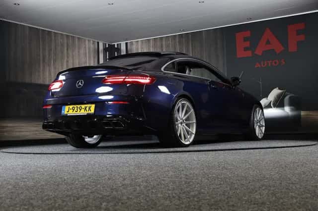 Mercedes-Benz E (2019) thumbnail 4