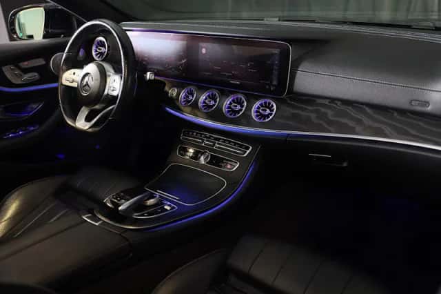 Mercedes-Benz E (2019) thumbnail 5