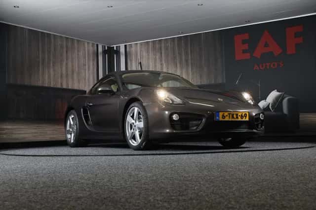 Porsche Cayman (2014) thumbnail 2