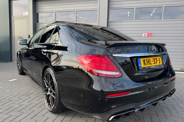 Mercedes-Benz E-Klasse (2018) thumbnail 2