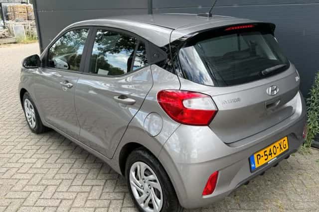 Hyundai i10 (2022) thumbnail 4