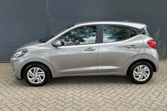 Hyundai i10 (2022) thumbnail 6