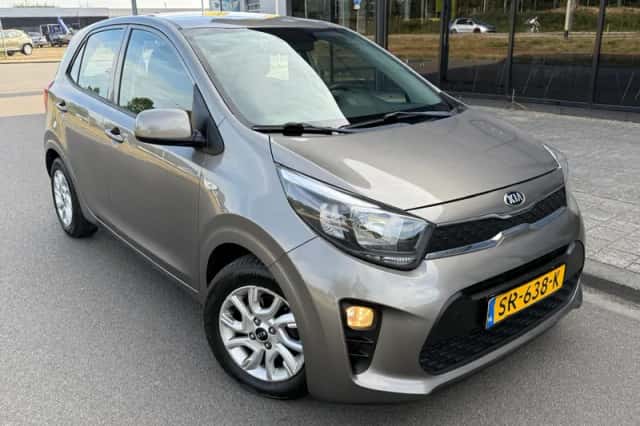Kia Picanto (2018) thumbnail 3