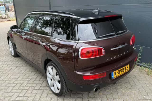 MINI Clubman (2017) thumbnail 4