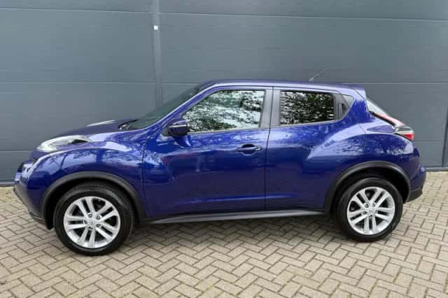 Nissan Juke (2015) thumbnail 5