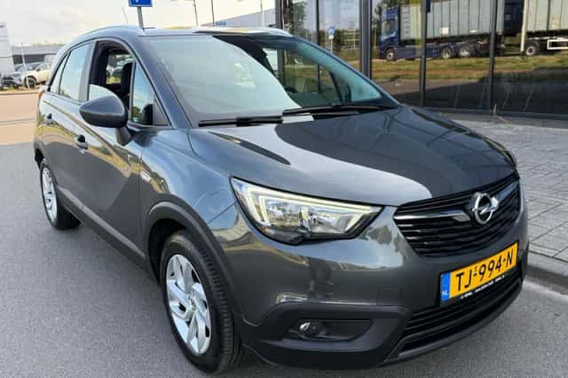 Opel Crossland X (2018) thumbnail 1