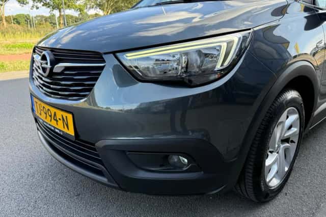 Opel Crossland X (2018) thumbnail 3