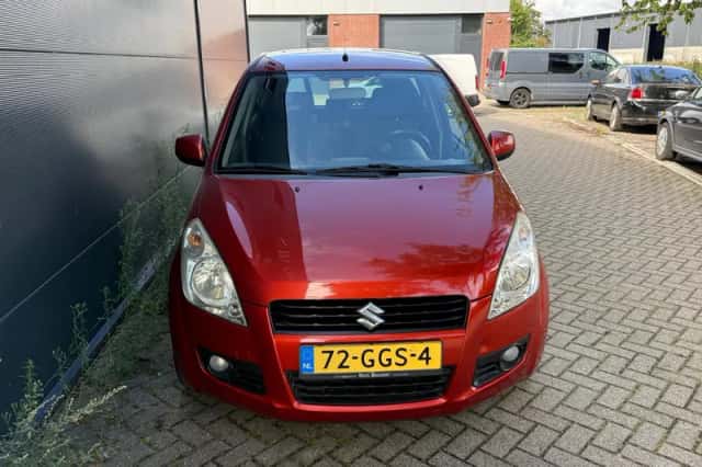 Suzuki Splash (2008) thumbnail 6
