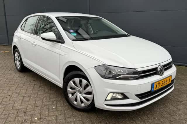 Volkswagen Polo (2019) thumbnail 1
