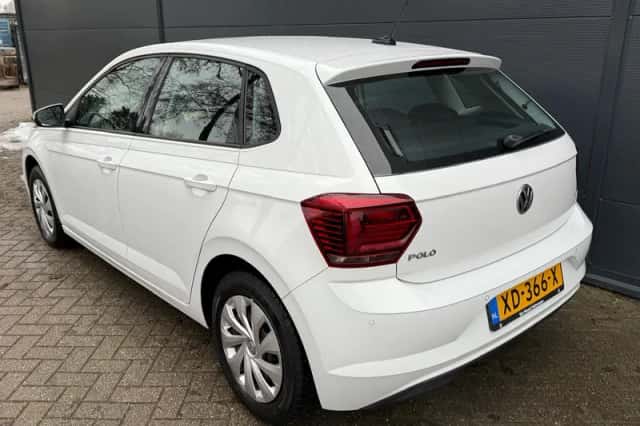 Volkswagen Polo (2019) thumbnail 5