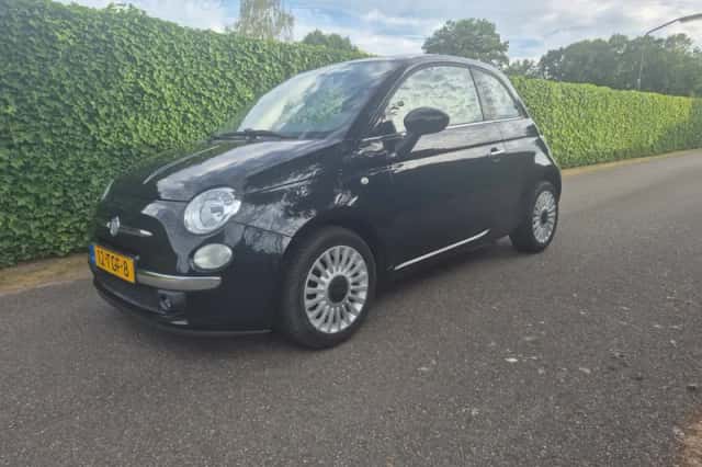Fiat 500 (2011) thumbnail 1