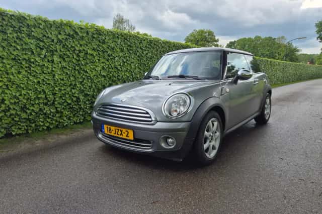 MINI  (2009) thumbnail 1