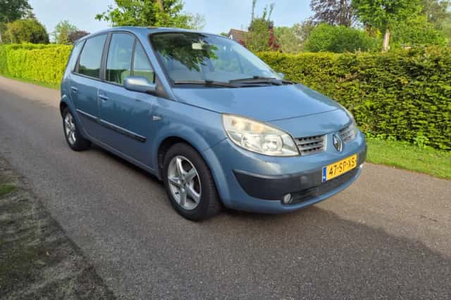 Renault Scénic (2006) thumbnail 6