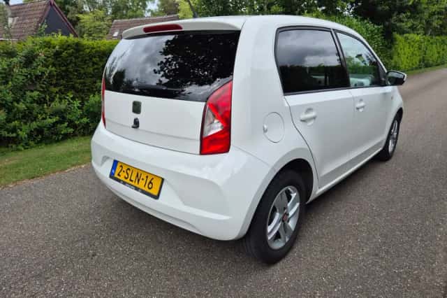 SEAT Mii (2013) thumbnail 5