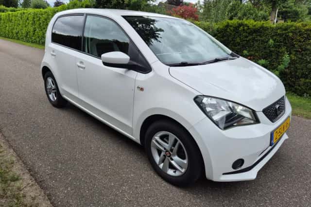 SEAT Mii (2013) thumbnail 6