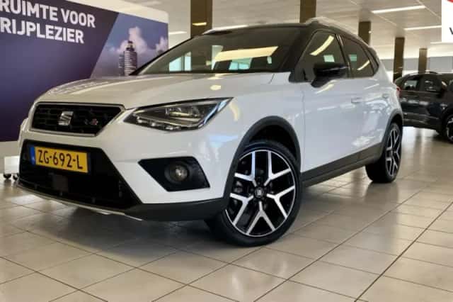 SEAT Arona (2019) thumbnail 1