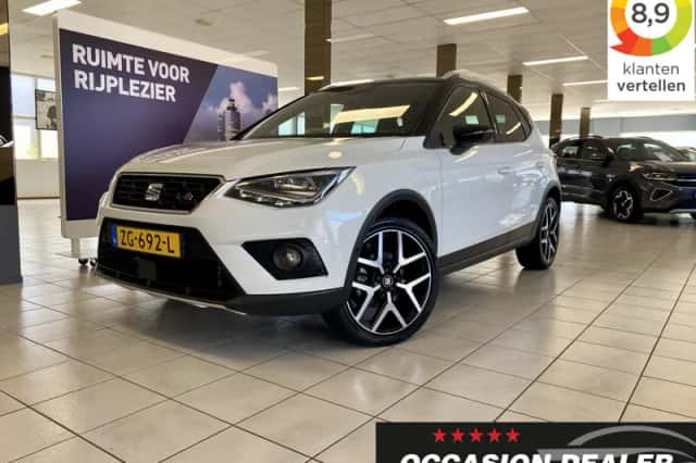 SEAT Arona (2019) thumbnail 2