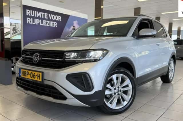 Volkswagen T-Cross (2024) thumbnail 1