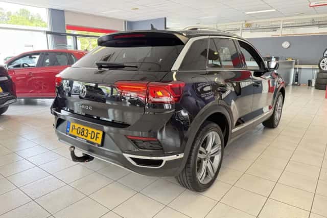 Volkswagen T-Roc (2021) thumbnail 6