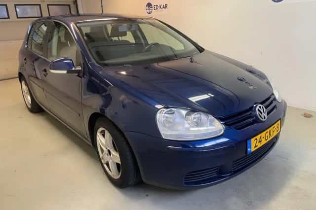 Volkswagen Golf (2008) thumbnail 4