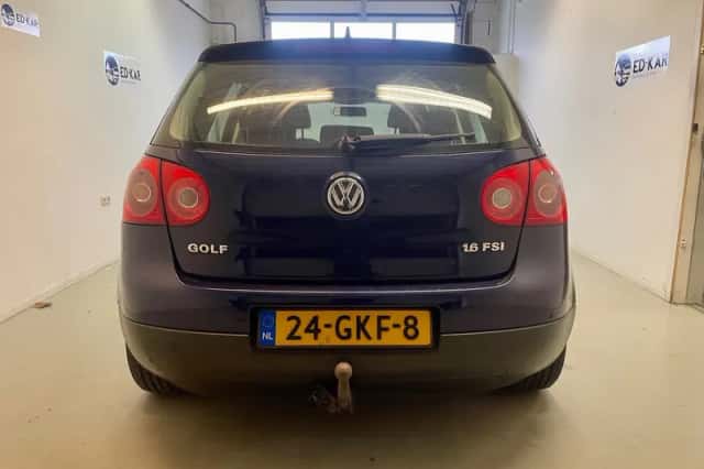 Volkswagen Golf (2008) thumbnail 6