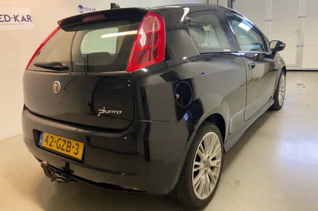 Fiat Grande Punto (2008) thumbnail 6