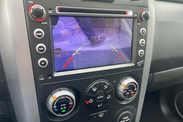 Suzuki Grand Vitara (2007) thumbnail 3