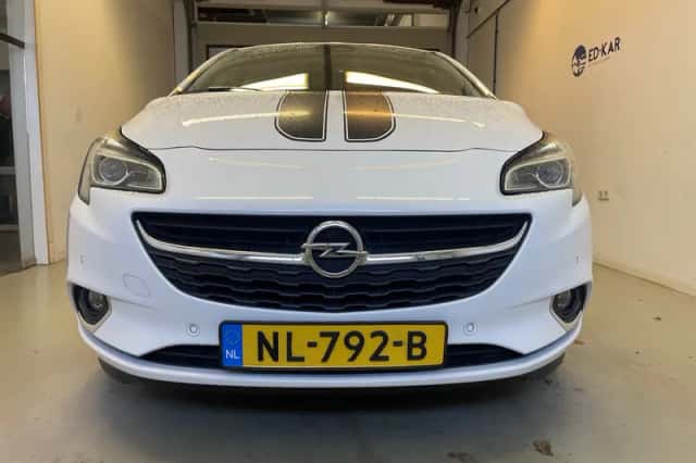 Opel Corsa (2017) thumbnail 5