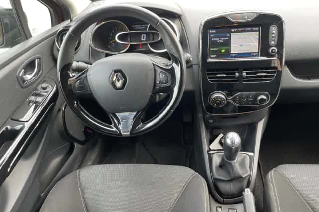 Renault Clio (2014) thumbnail 2