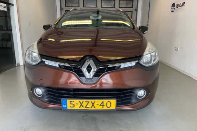 Renault Clio (2014) thumbnail 4