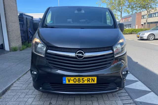 Opel Vivaro (2016) thumbnail 5