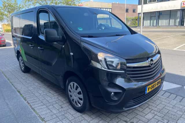 Opel Vivaro (2016) thumbnail 6