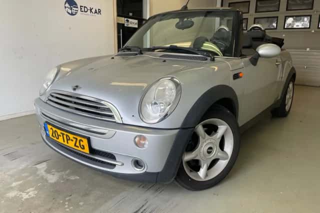MINI Cooper (2007)