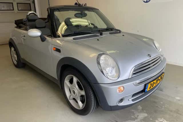 MINI Cooper (2007) thumbnail 5