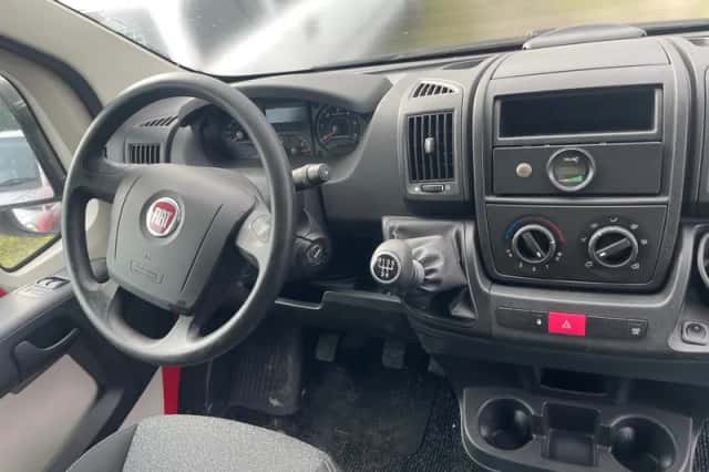 Fiat Ducato (2015) thumbnail 2