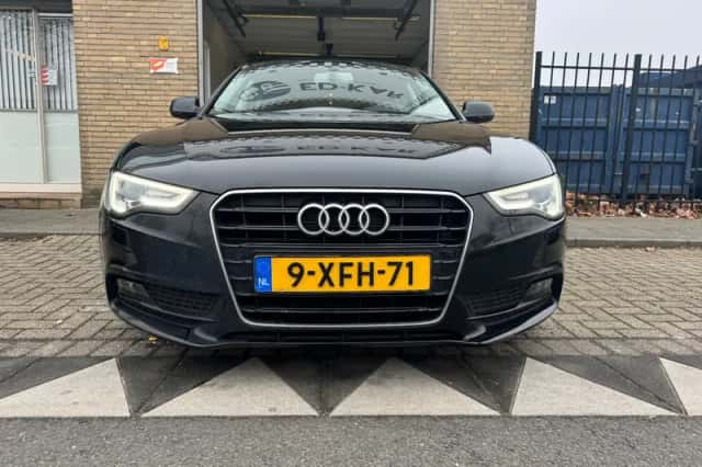 Audi A5 (2014) thumbnail 5