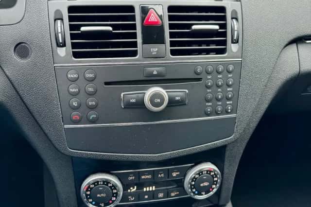 Mercedes-Benz C-Klasse (2007) thumbnail 3