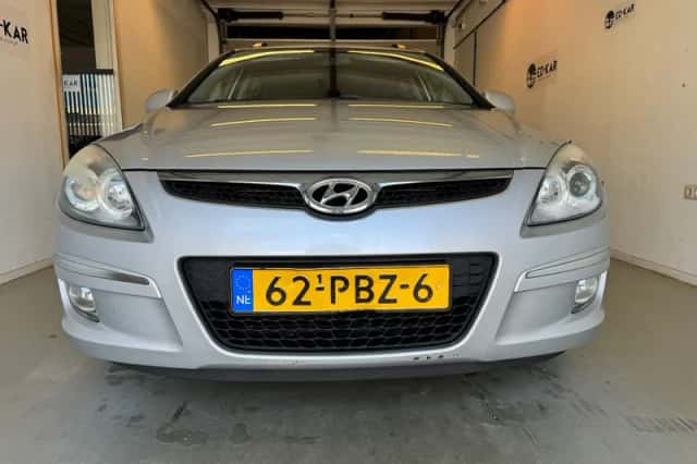 Hyundai i30 (2011) thumbnail 4