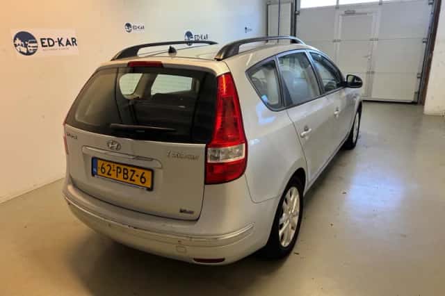 Hyundai i30 (2011) thumbnail 6