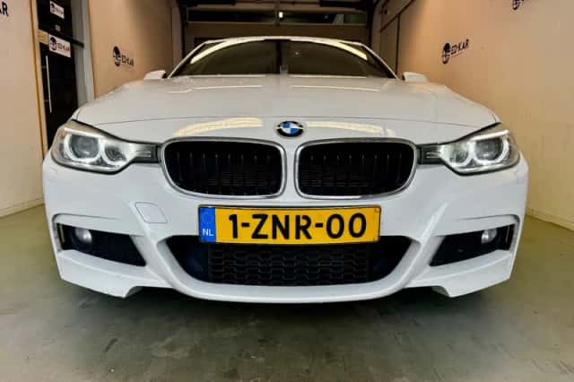 BMW 3-Serie (2015) thumbnail 5