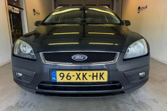 Ford Focus (2007) thumbnail 4