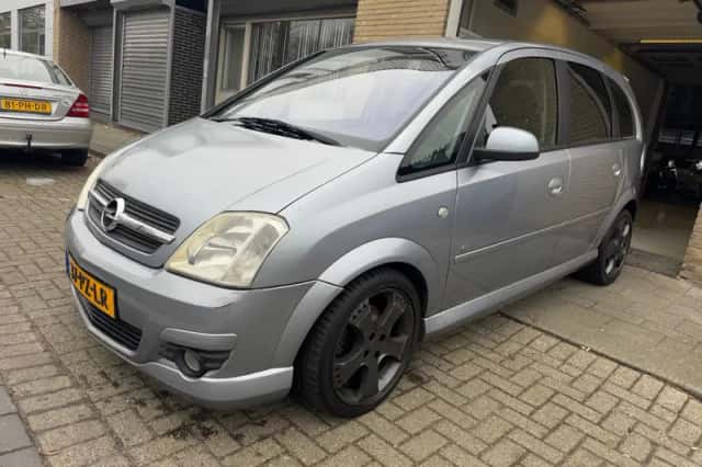 Opel Meriva (2004)