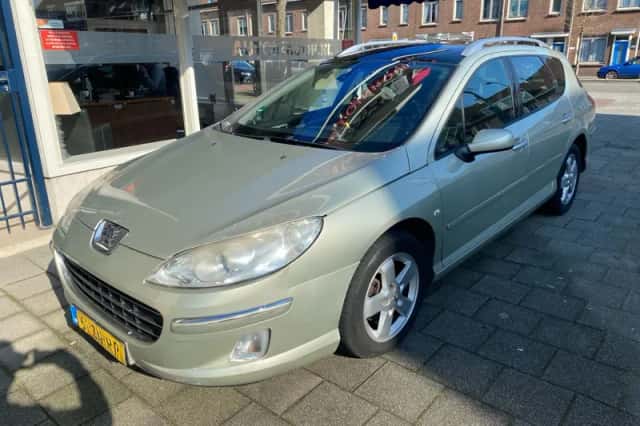 Peugeot 407 (2008)