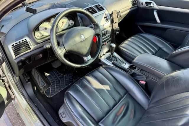 Peugeot 407 (2008) thumbnail 3