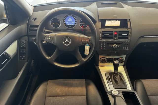 Mercedes-Benz C-Klasse (2007) thumbnail 2